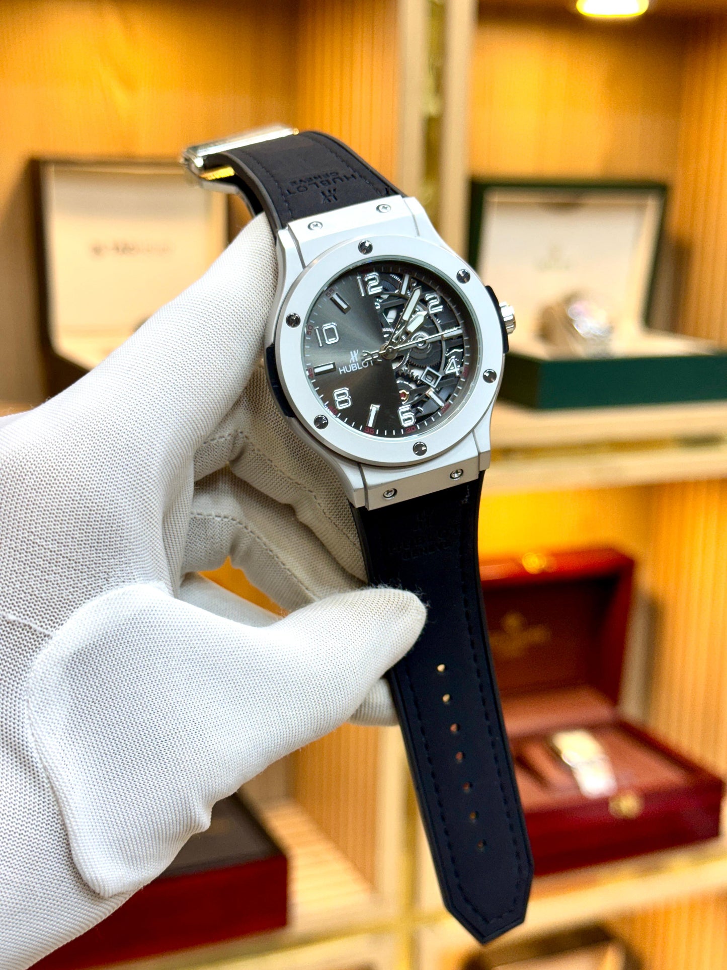 Hubot Men's Half Skeleton Watch