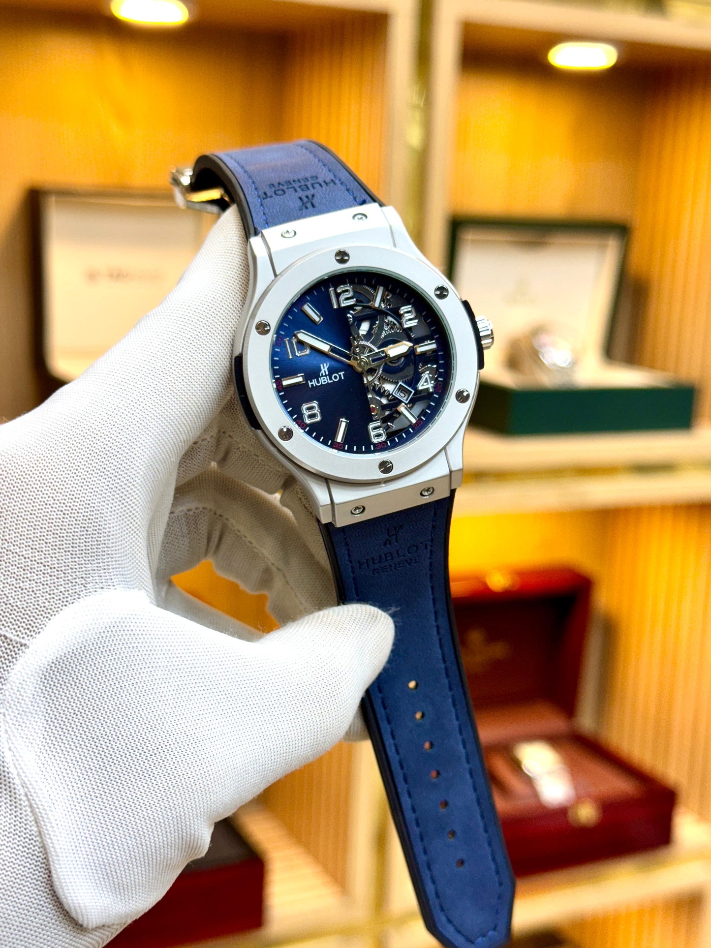 Hubot Men's Half Skeleton Watch